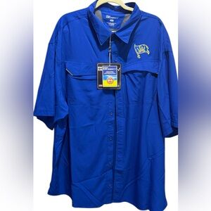 NWT Pro Celebrity Men’s Tampa Bay Buccaneers Shirt